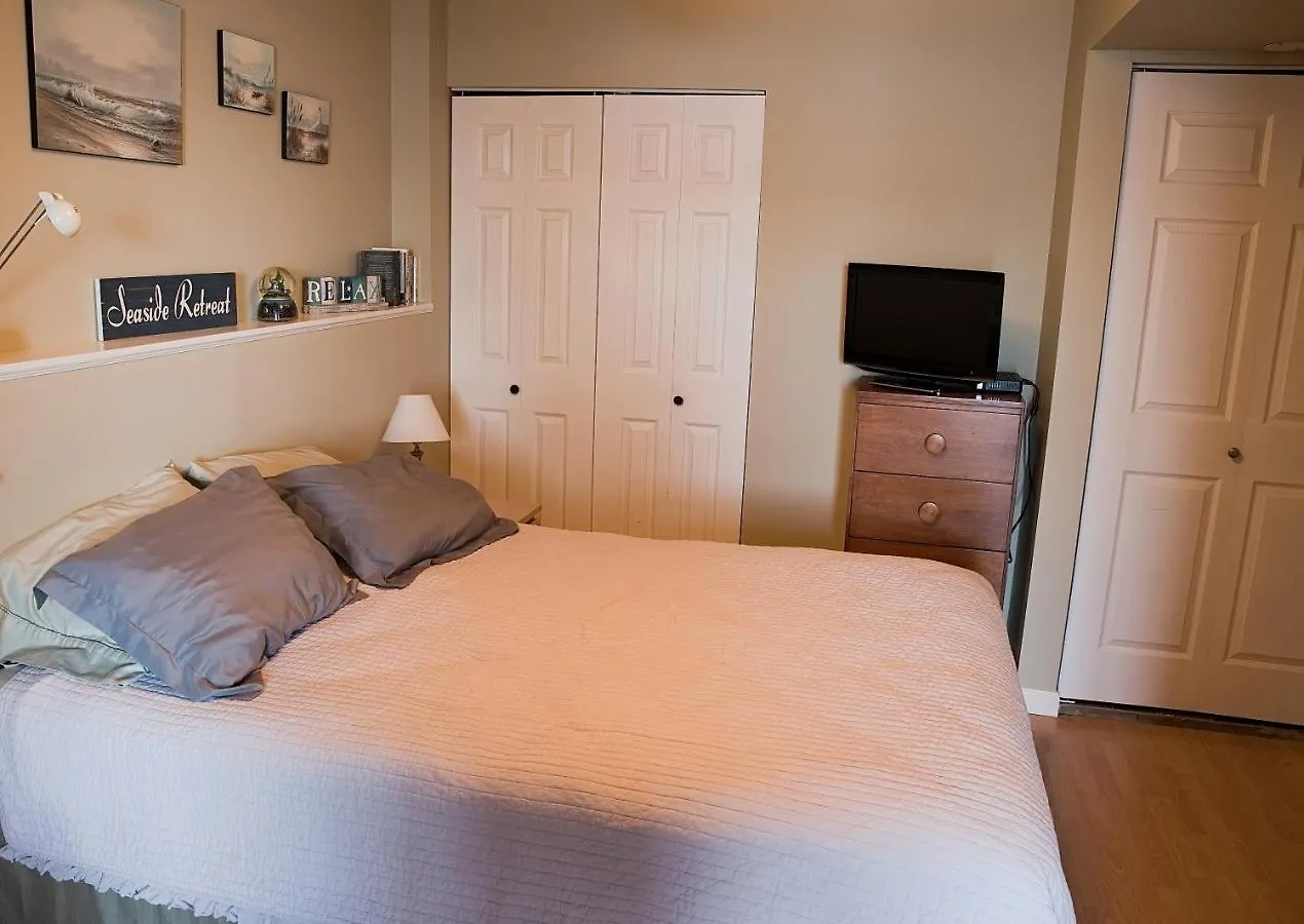 Inlet Beach House B&B Mill Bay